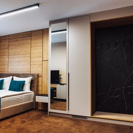 Lukavica Hotel Brcko Gas Sarajevo מראה חיצוני תמונה