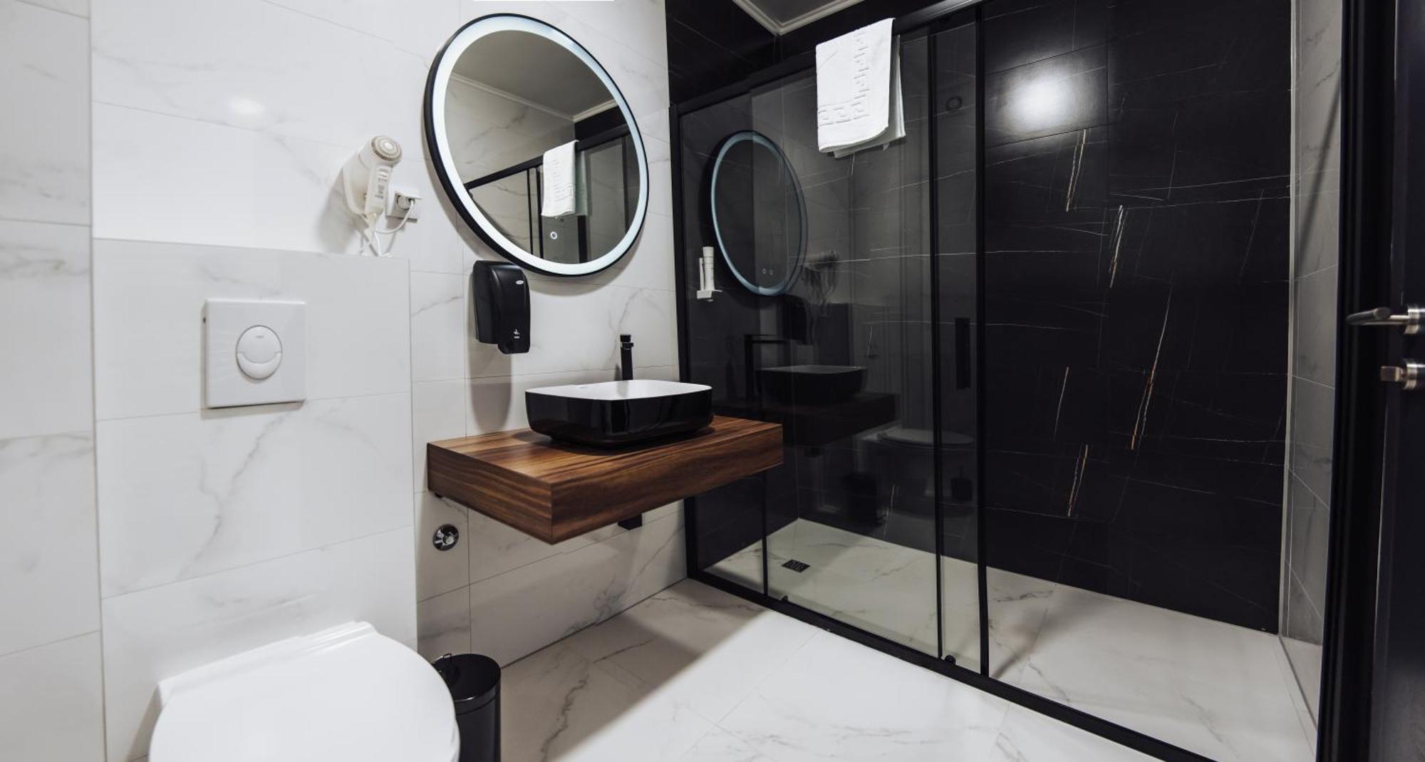 Lukavica Hotel Brcko Gas Sarajevo חדר תמונה