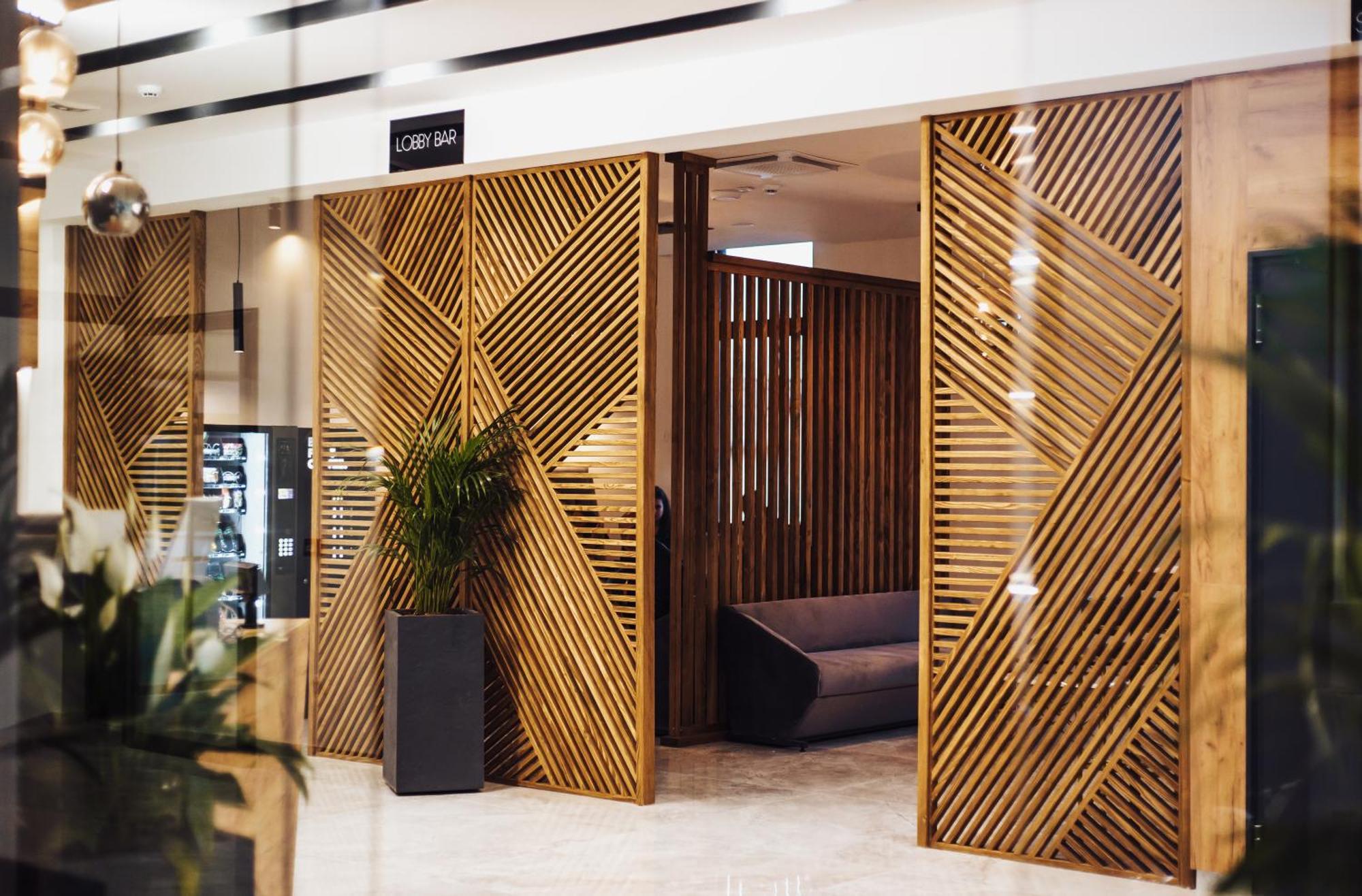 Lukavica Hotel Brcko Gas Sarajevo מראה חיצוני תמונה